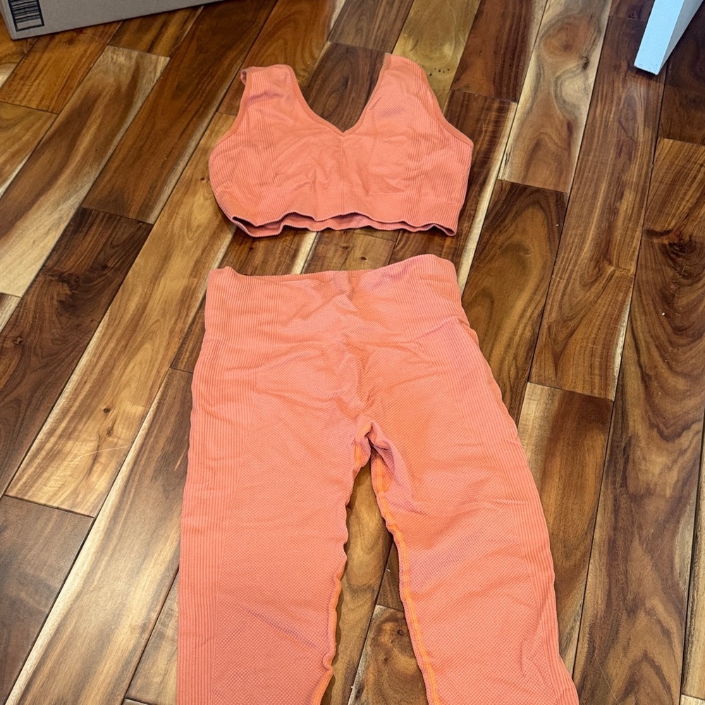 Savvi tangerine workout set